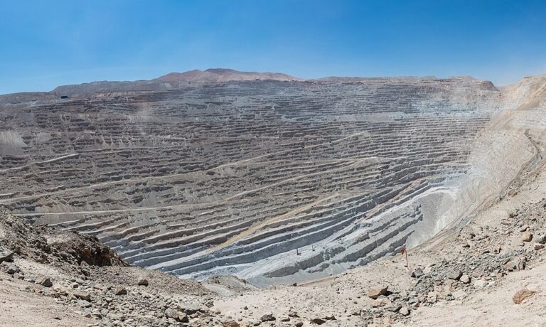 Lundin Mining logra su mejor trimestre en Caserones y cumple metas productivas en 2025