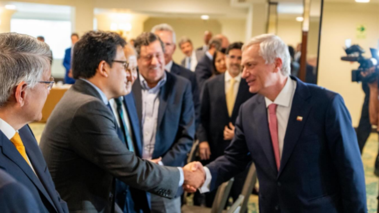 Presidente electo Kast plantea cooperación tecnológica con Perú para frenar la minería ilegal en zonas fronterizas
