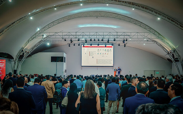 La Gran Noche Minera da el puntapié inicial a EXPOCOBRE 2026 en Lima