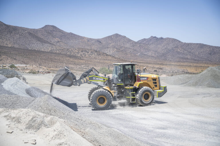 ENAMI abre proceso competitivo para vender más de 400 mil toneladas de minerales con contenido de oro