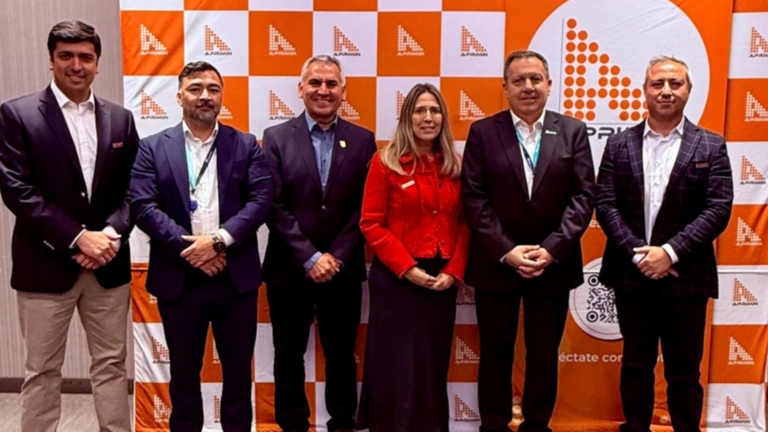Aprimin fortalece vínculos entre Chile y Perú durante ExpoCobre 2026