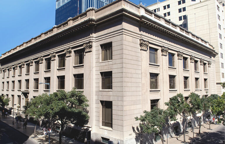 Actividad económica cayó 0,5% en el primer trimestre del año respecto de igual período del año anterior
