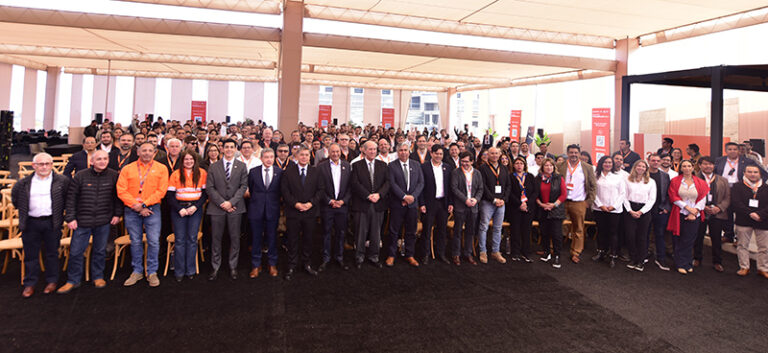 Escondida | BHP y la AIA consolidan polo de desarrollo regional en exitoso encuentro de proveedores
