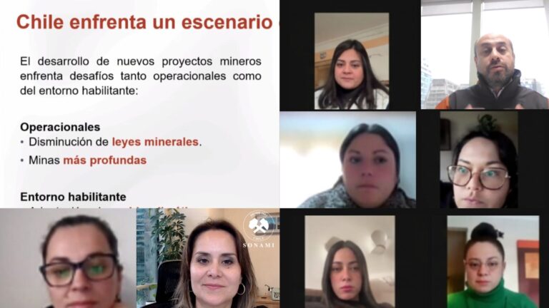 Fundación Tecnológica de SONAMI capacita a futuras operadoras CAEX para fortalecer el capital humano minero