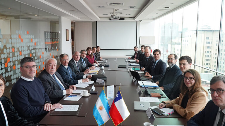 Chile y Argentina aprueban protocolos para la operación de proyectos mineros en la frontera