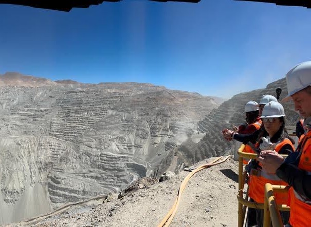 Contraloría fiscaliza en terreno las faenas de Codelco
